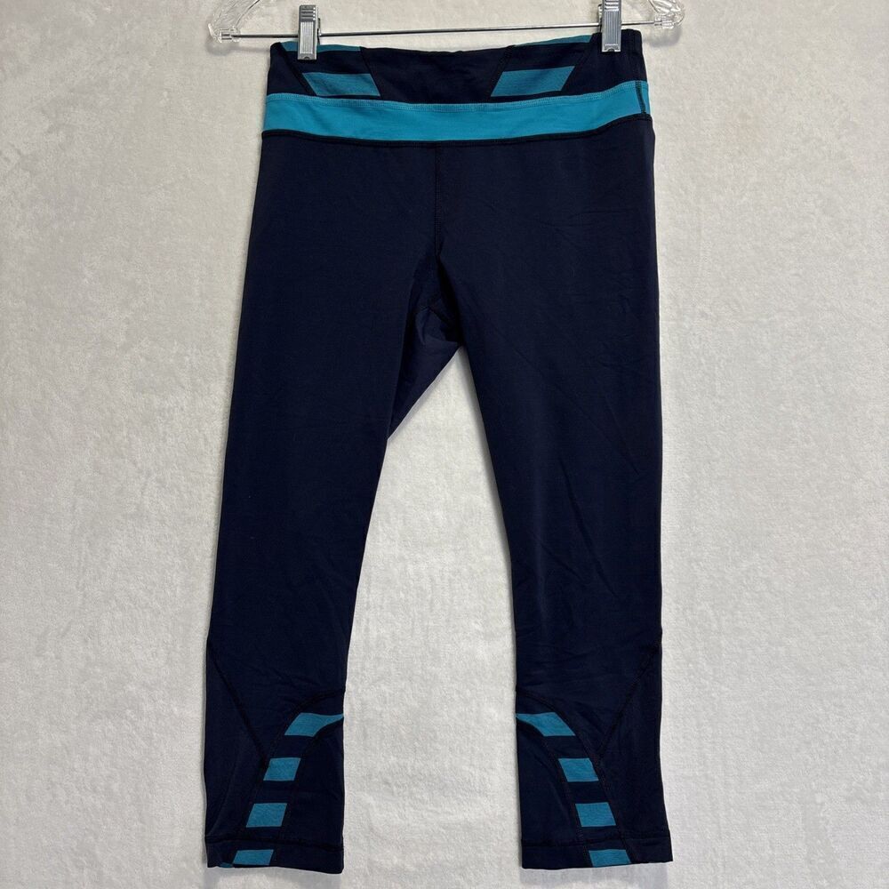 Lululemon Run Inspire Crop II Inkwell Quilt Winter Micro Macro Stripe Surge 6